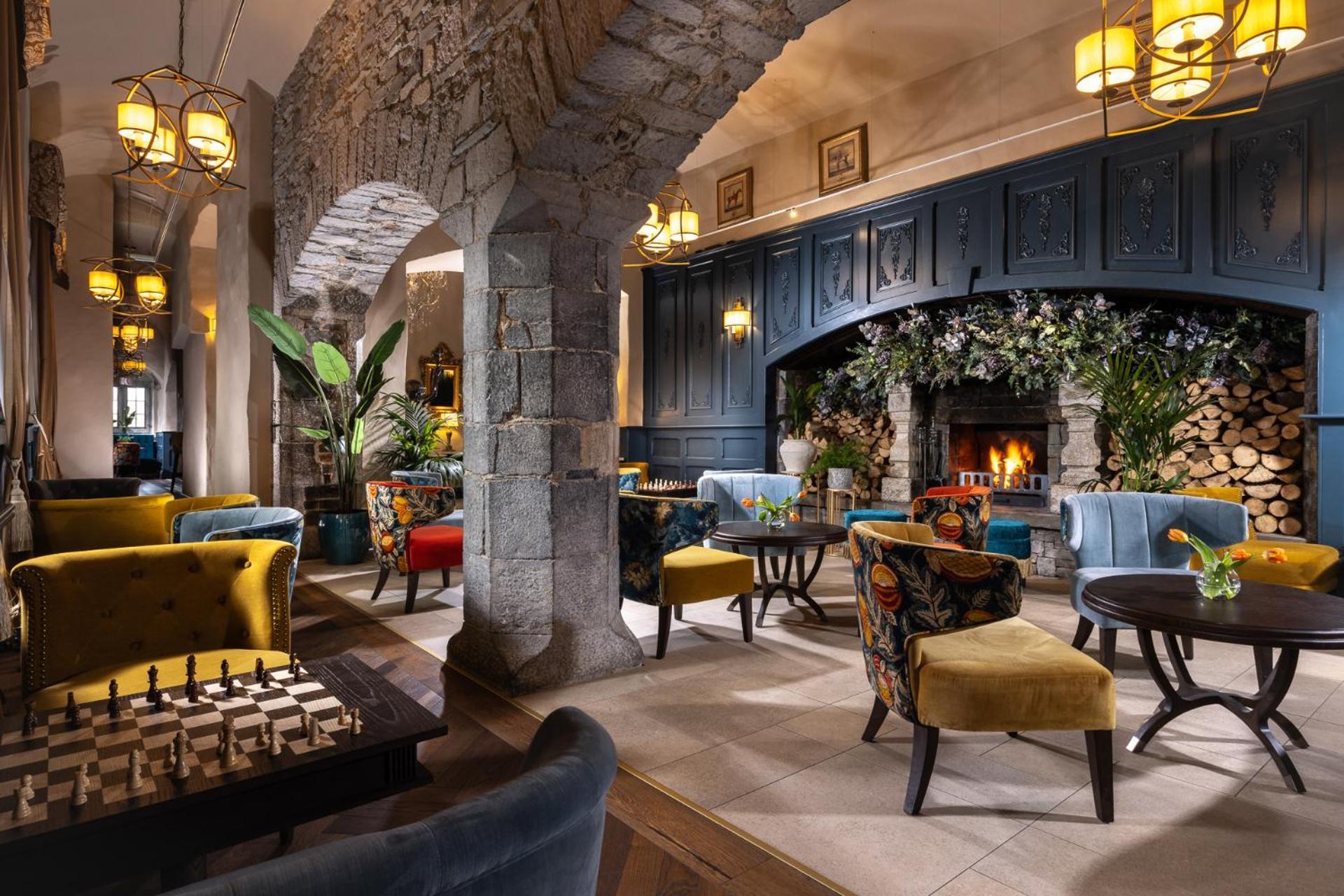 Отель Kilkea Castle Экстерьер фото